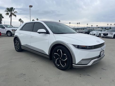 Used 2024 Hyundai Ioniq 5 Limited image 1