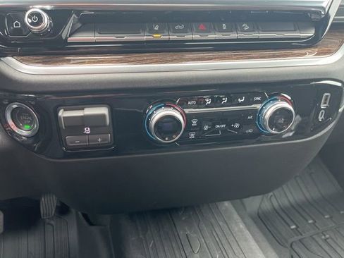 New 2026 GMC Sierra 2500 SLE image 21