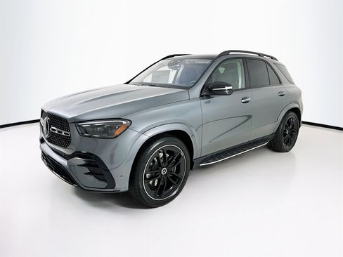 New 2026 Mercedes-Benz GLE 580 4MATIC image 3
