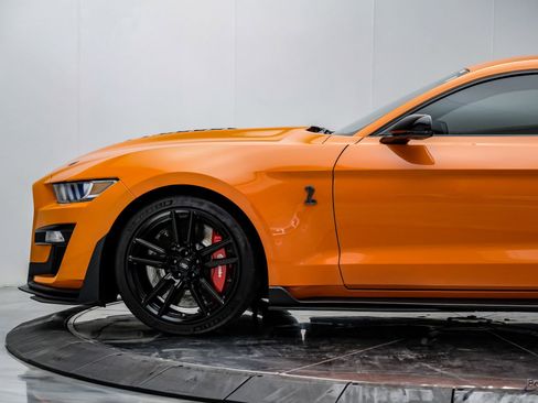 Used 2021 Ford Mustang Shelby GT500 w/ Technology Package image 8