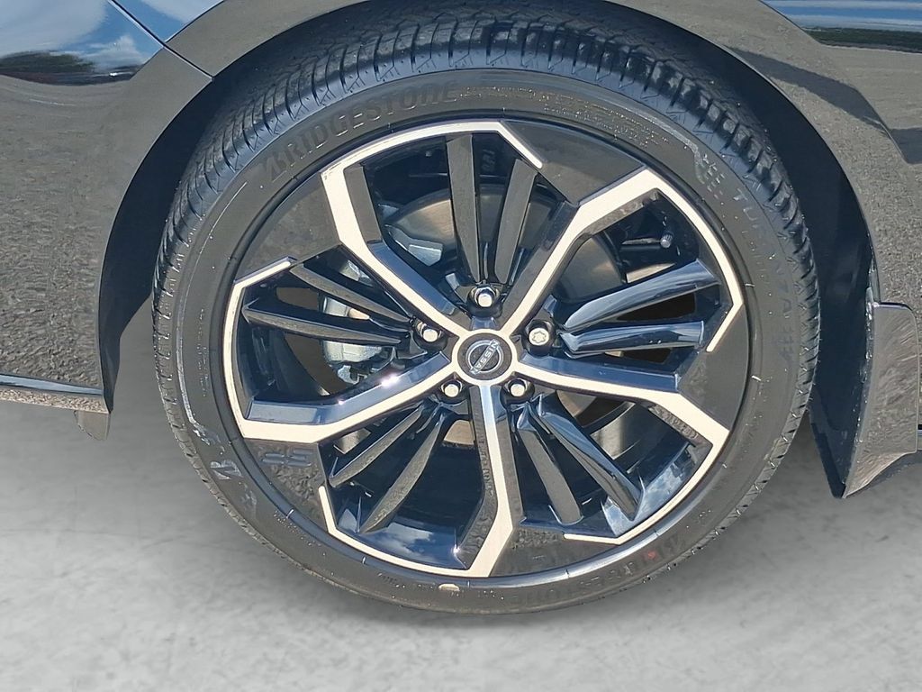 New 2026 Nissan Altima 2.5 SR FWD image 24