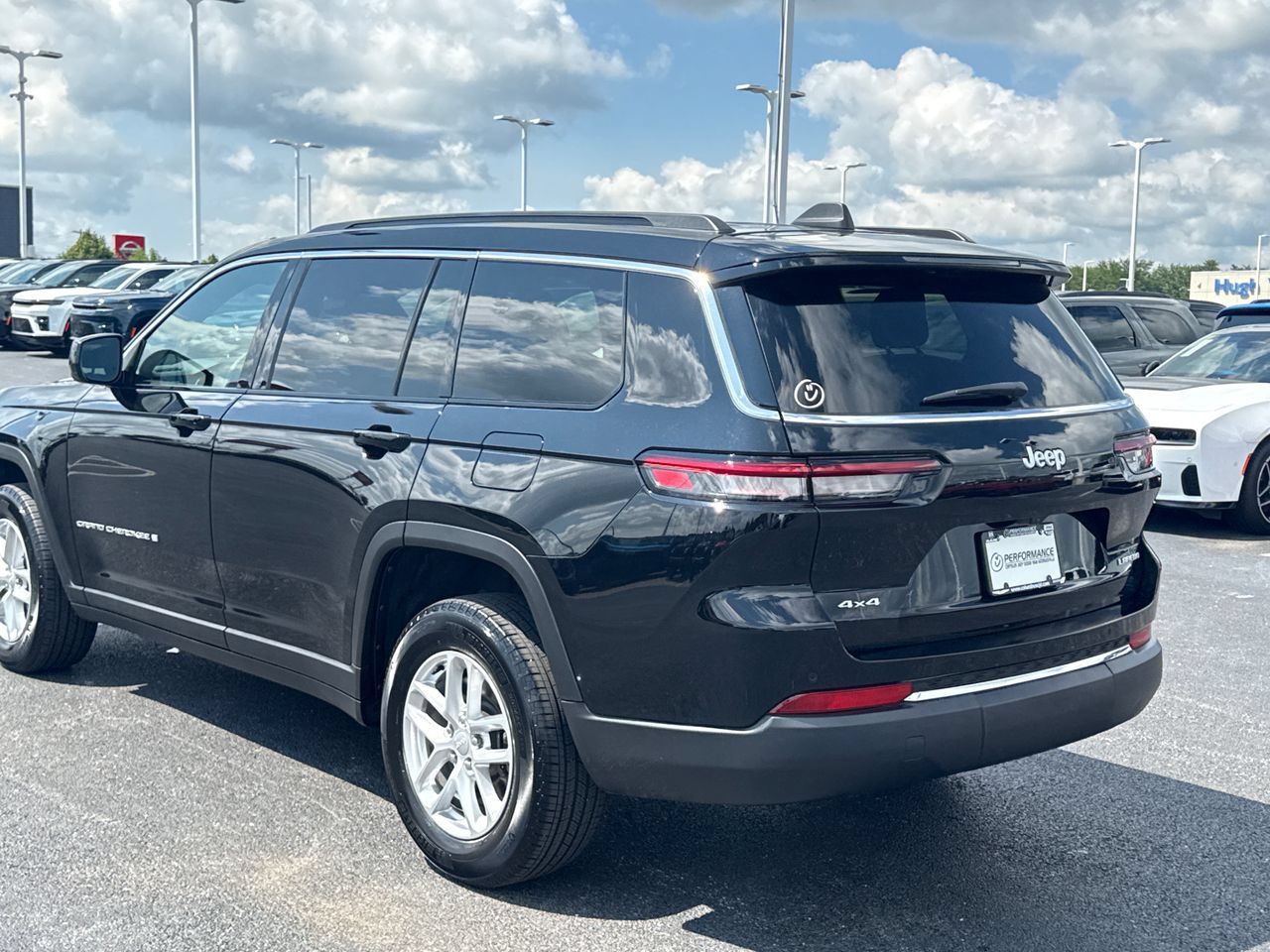 Certified 2025 Jeep Grand Cherokee L Laredo AWD/4WD image 6