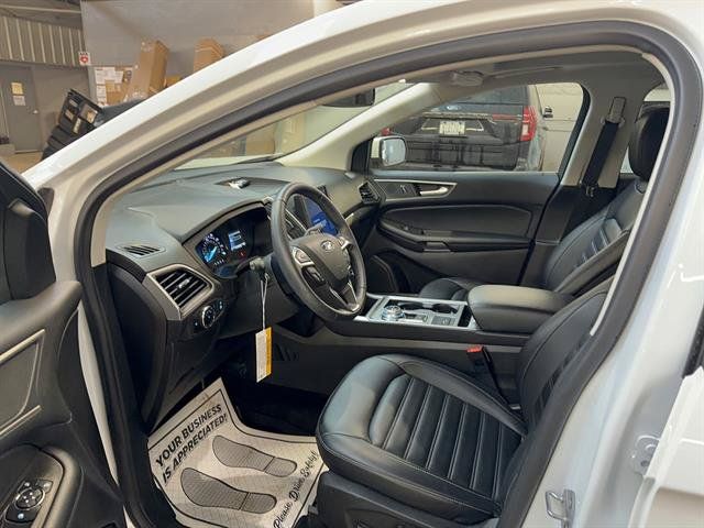 Certified 2023 Ford Edge SEL w/ Convenience Package AWD/4WD image 6