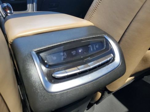 Used 2020 Cadillac XT6 Sport w/ Platinum Package AWD/4WD image 14