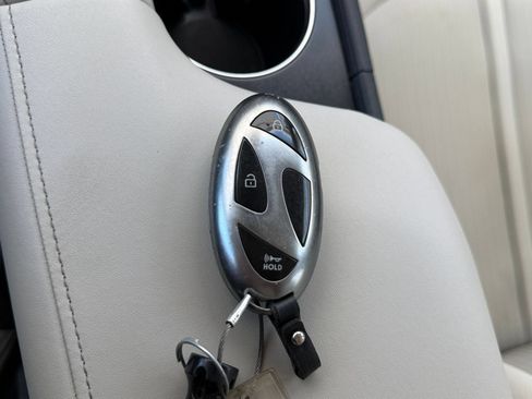 Used 2025 Hyundai Sonata SEL FWD image 21