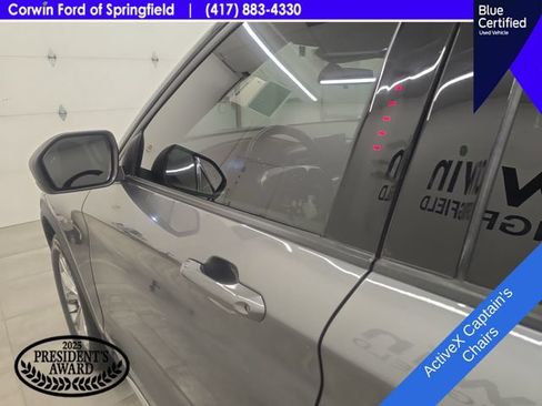 Used 2022 Ford Explorer XLT w/ Equipment Group 202A AWD/4WD image 21