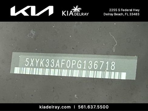 Used 2023 Kia Sportage EX image 5