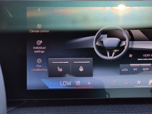 New 2026 BMW 230i xDrive Coupe w/ Convenience Package image 19