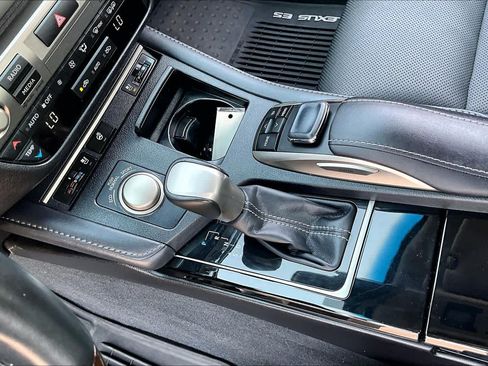 Used 2017 Lexus ES 350 FWD image 16
