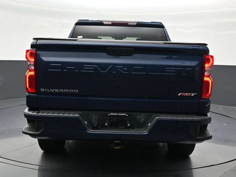 Used 2023 Chevrolet Silverado 1500 RST RWD image 4