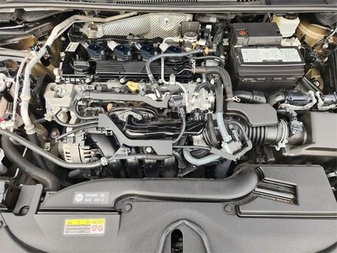 Used 2024 Toyota Corolla SE image 31
