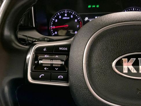 Used 2021 Kia Sorento SX image 23