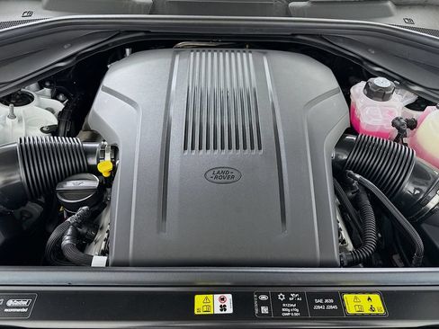 Certified 2025 Land Rover Range Rover Sport Dynamic SE AWD/4WD image 32