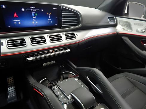 Used 2024 Mercedes-Benz GLE 63 AMG S image 26
