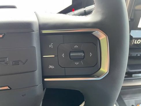 New 2025 GMC Hummer EV 2X AWD/4WD image 6
