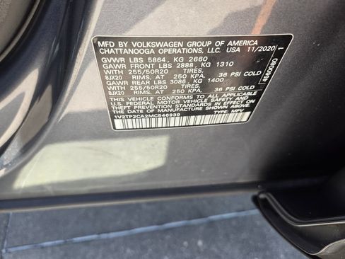 Used 2021 Volkswagen Atlas SEL Premium AWD/4WD image 34