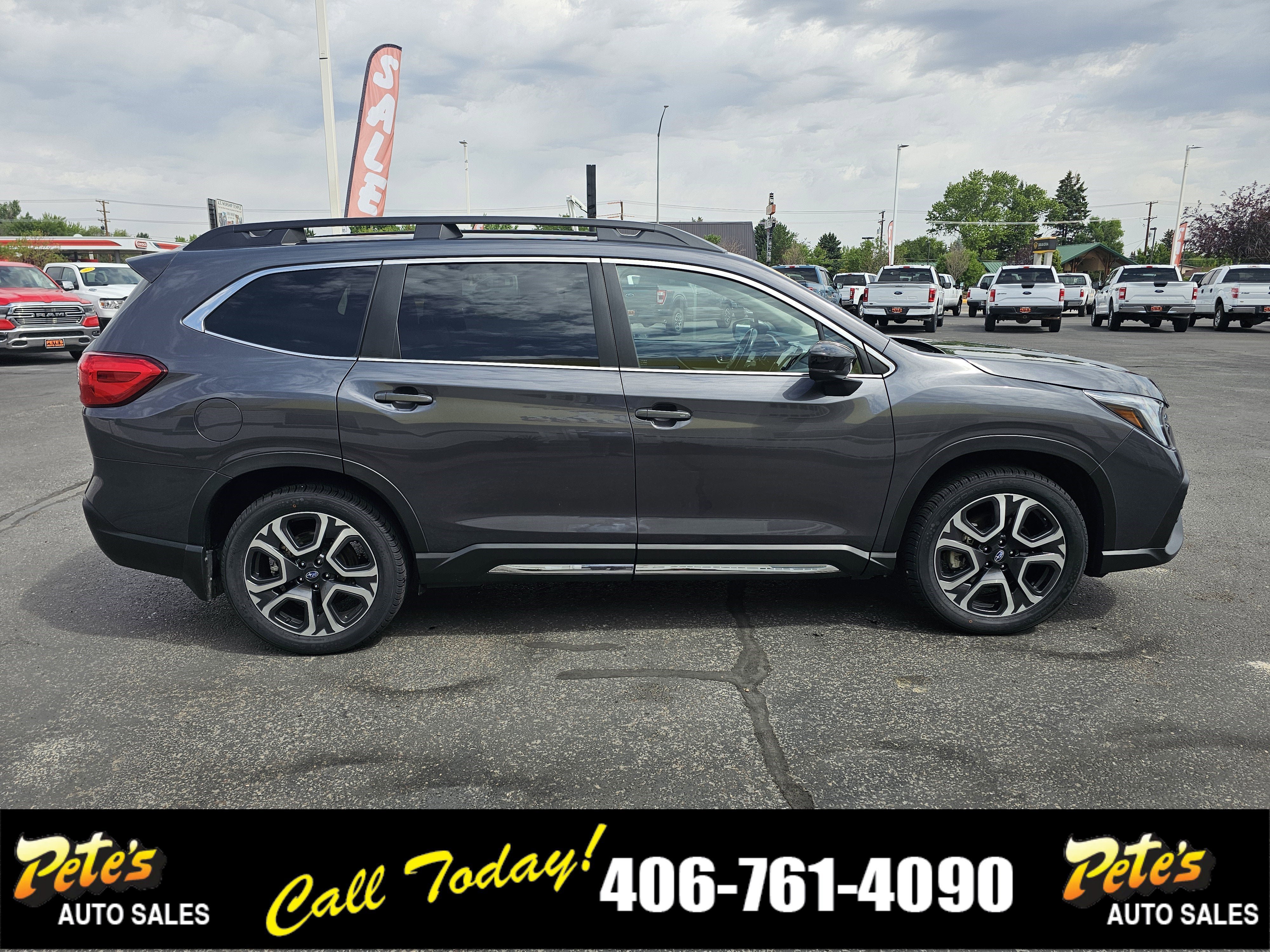 Used 2024 Subaru Ascent Limited AWD/4WD image 5