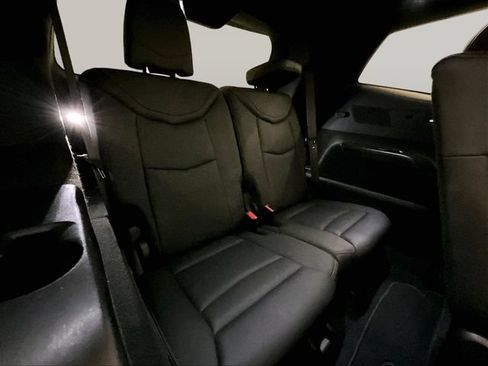 Used 2023 Cadillac XT6 Luxury AWD/4WD image 27