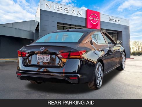 Certified 2025 Nissan Altima 2.5 S image 9