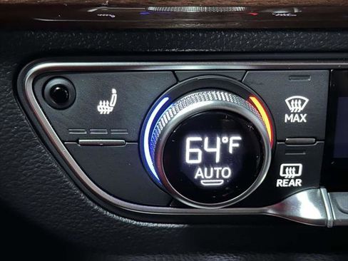 Used 2023 Audi Q5 2.0T Premium w/ Convenience Package image 25