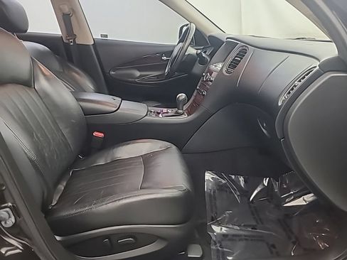 Used 2016 INFINITI QX50 AWD w/ Premium Plus Package image 15