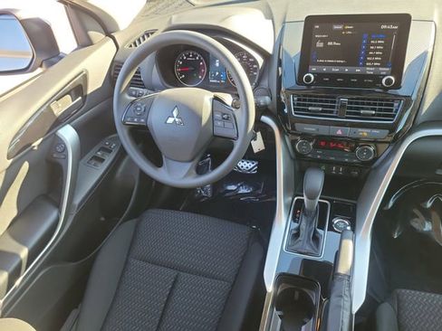 New 2026 Mitsubishi Eclipse Cross ES image 13