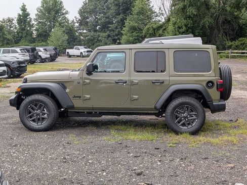 New 2026 Jeep Wrangler Unlimited Sport AWD/4WD image 6