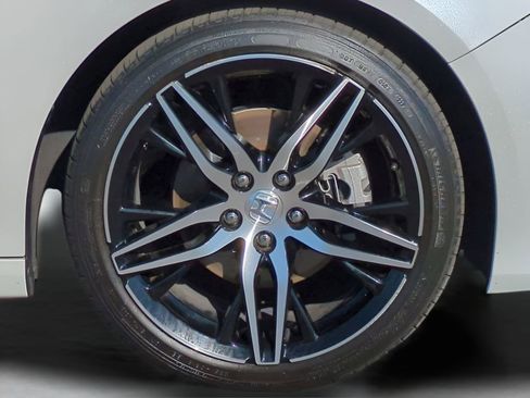 Used 2022 Honda Accord Touring image 10