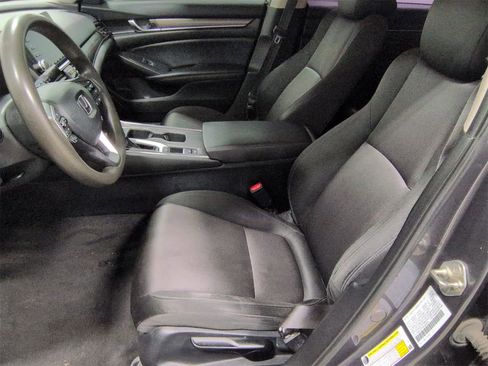 Used 2019 Honda Accord LX image 17