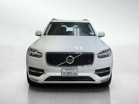 Used 2019 Volvo XC90 T6 Momentum w/ Advanced Package image 2