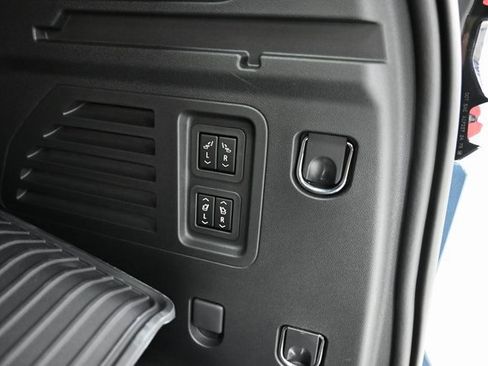 New 2026 GMC Acadia Denali w/ Super Cruise Package image 31