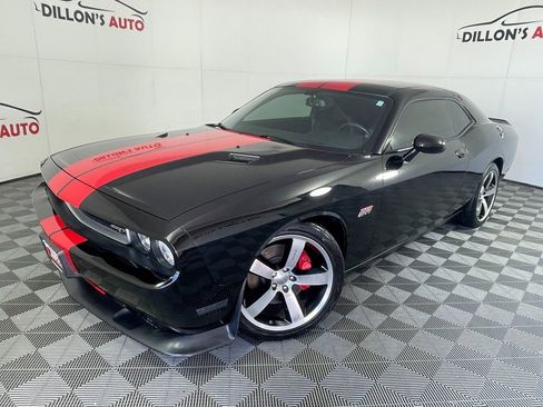 Used 2012 Dodge Challenger SRT8 image 1
