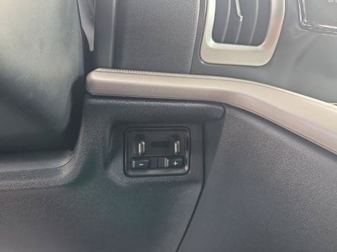 Certified 2025 Ford Expedition Active AWD/4WD image 24