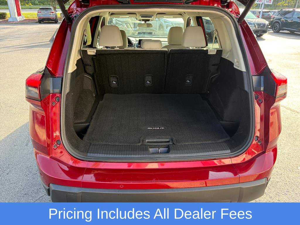 Certified 2025 Nissan Rogue SV AWD/4WD image 26