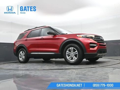 Used 2021 Ford Explorer XLT w/ Equipment Group 202A image 34