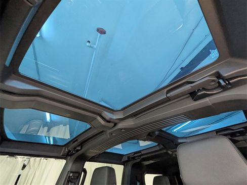 Used 2024 GMC Hummer EV 3X image 14