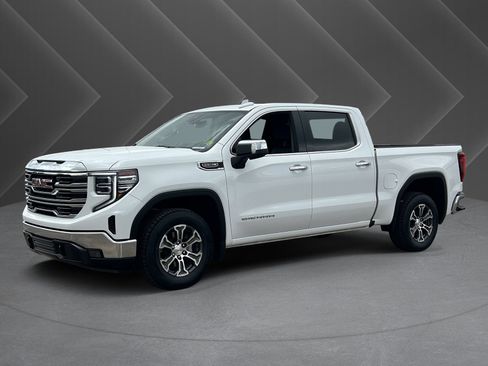 Certified 2025 GMC Sierra 1500 SLT RWD image 34