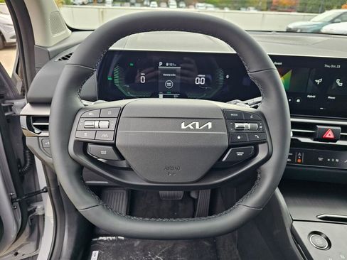 New 2026 Kia Sportage S image 10