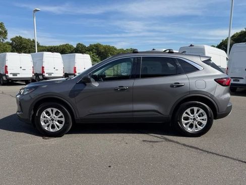 Used 2023 Ford Escape Active AWD/4WD image 4