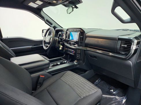 Used 2021 Ford F150 XL w/ STX Appearance Package RWD image 28