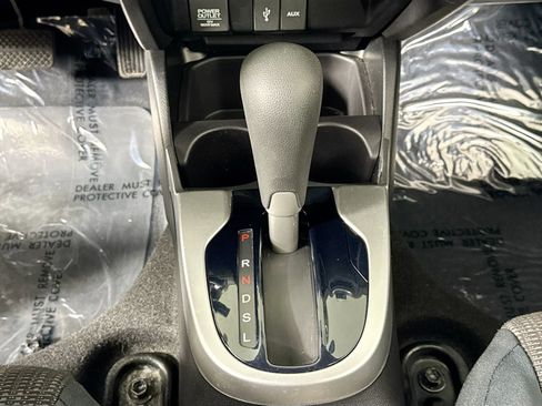 Used 2017 Honda Fit LX image 19