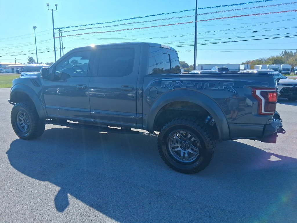 Used 2018 Ford F150 Raptor w/ Equipment Group 802A Luxury AWD/4WD image 13
