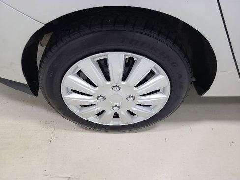 Used 2019 Ford Fiesta S FWD image 29