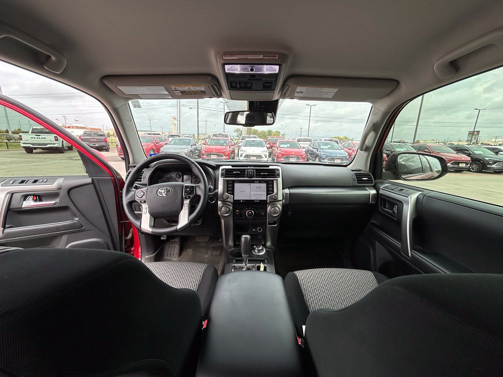 Used 2024 Toyota 4Runner SR5 AWD/4WD image 9