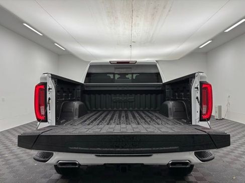 New 2026 GMC Sierra 1500 AT4 w/ AT4 Premium Package image 10