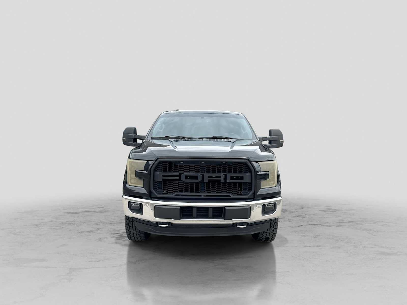 Used 2015 Ford F150 XLT w/ Equipment Group 302A Luxury AWD/4WD image 9