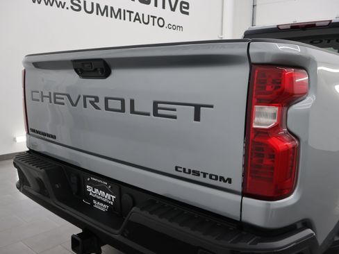 Used 2024 Chevrolet Silverado 2500 Custom w/ Custom Value Package image 25