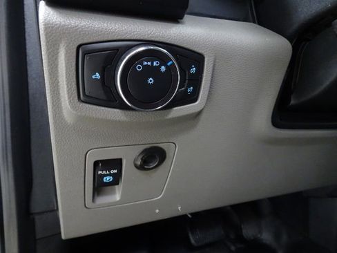 Used 2018 Ford F150 XL w/ Equipment Group 101A Mid image 27