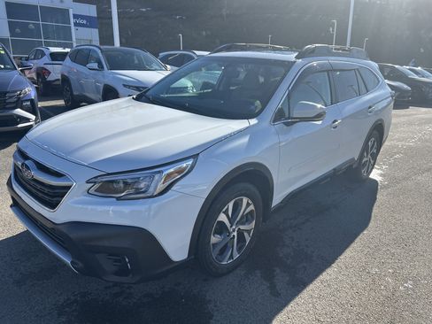 Used 2021 Subaru Outback Limited w/ Popular Package #2 image 18