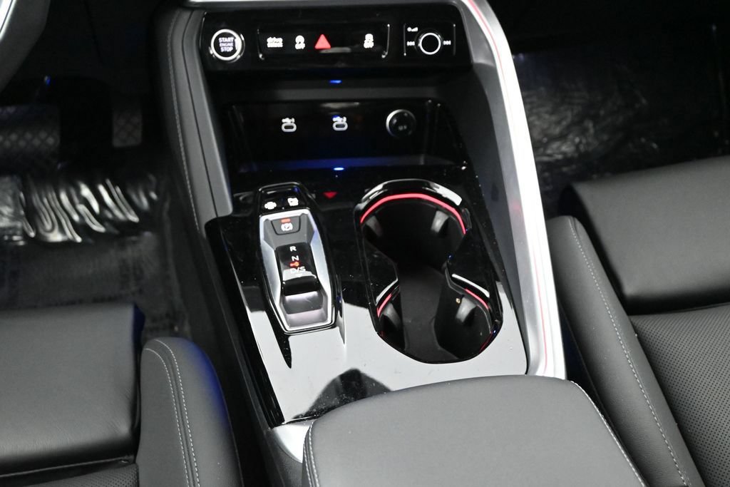 Used 2025 Audi Q5 Premium Plus w/ Premium Plus AWD/4WD image 15